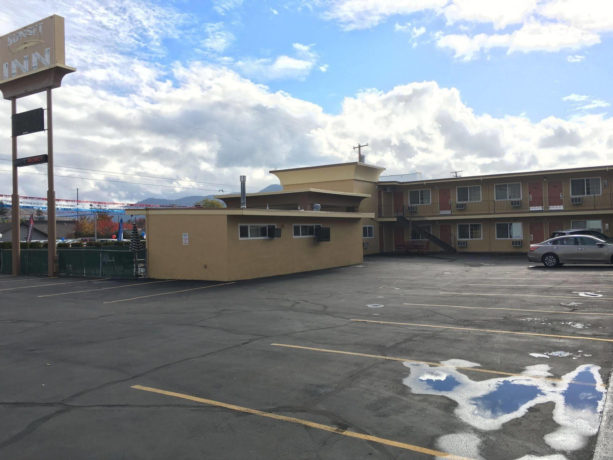 Sunset Inn Grants Pass Exterior foto
